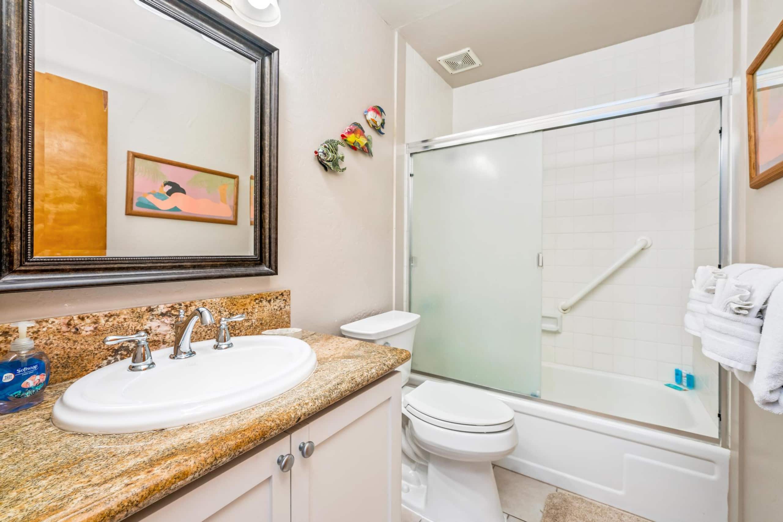 Condo in Kailua-Kona · ★4.56 · 2 bedrooms · 4 beds · 2 baths - Image 15