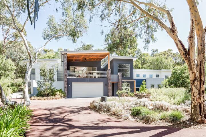 Twintrees—A Family Escape Surrounded by Nature gallery image 2