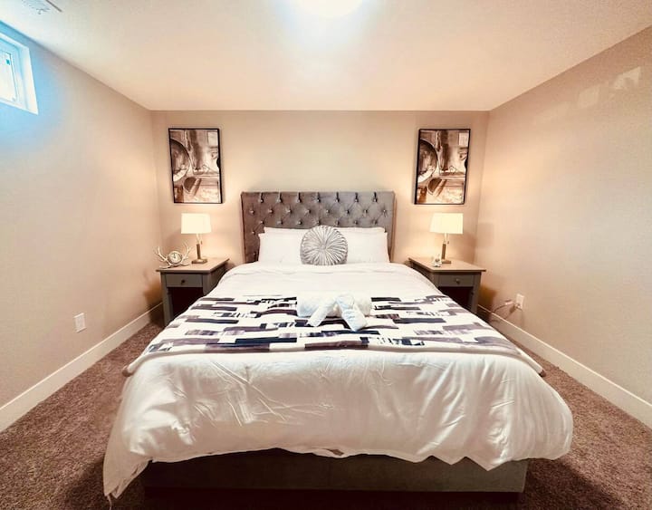 Საძინებელი 5 | საწოლი 152 × 203 სმ