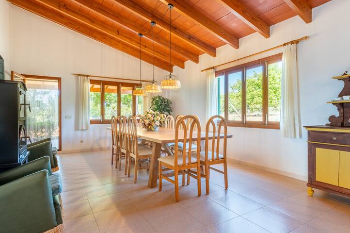 Els Garroverets gallery image 3