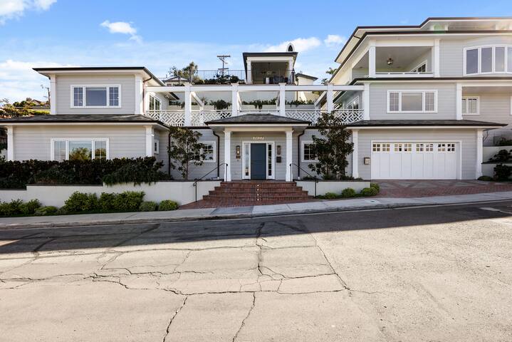 Massive 7BR La Jolla Estate | Ocean View | AC gallery image 2