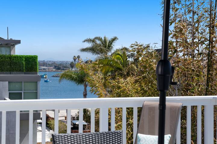 Mission Beach Bay Views Compound! gallery image 2