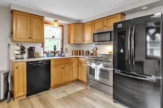 Bills Home, Walk to Stadium, 4 Bed, photo 12 of 41