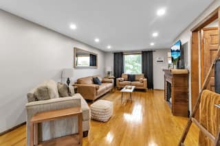 Bills Home, Walk to Stadium, 4 Bed, photo 6 of 41