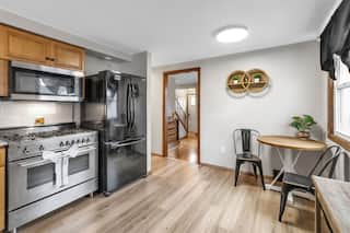 Bills Home, Walk to Stadium, 4 Bed, photo 9 of 41