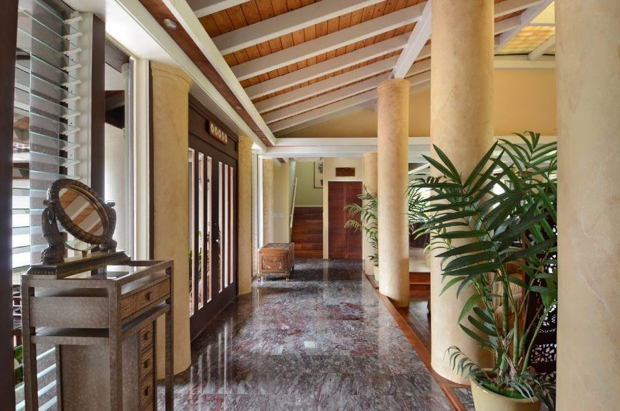 Home in Princeville · ★4.67 · 4 bedrooms · 4 beds · 3.5 baths - Image 8