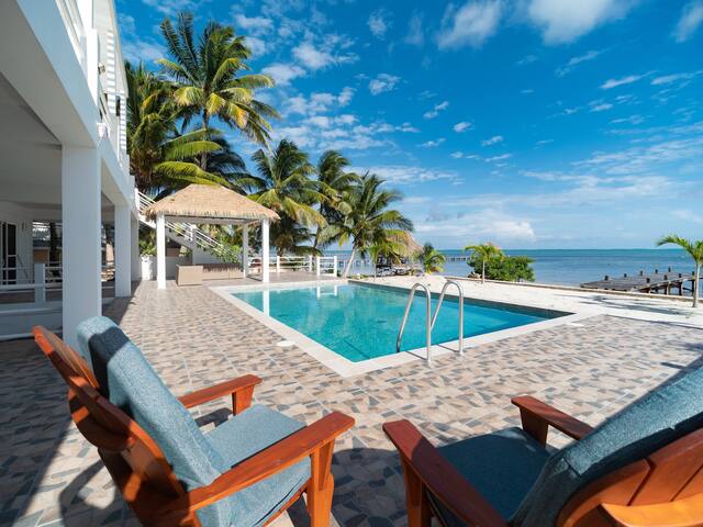 Oceanfront Villa w/Private Pool & Dock gallery image 3