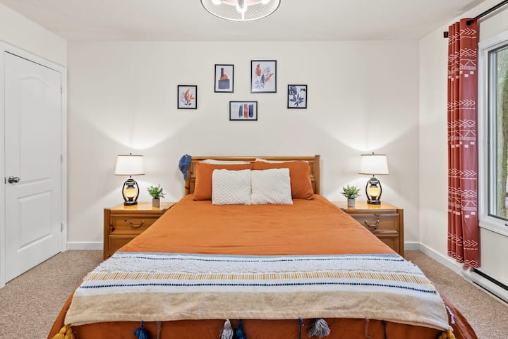 2. spavaća soba ima bračni krevet (1,6x2).