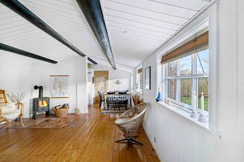 Cozy holiday home close to forest and beach