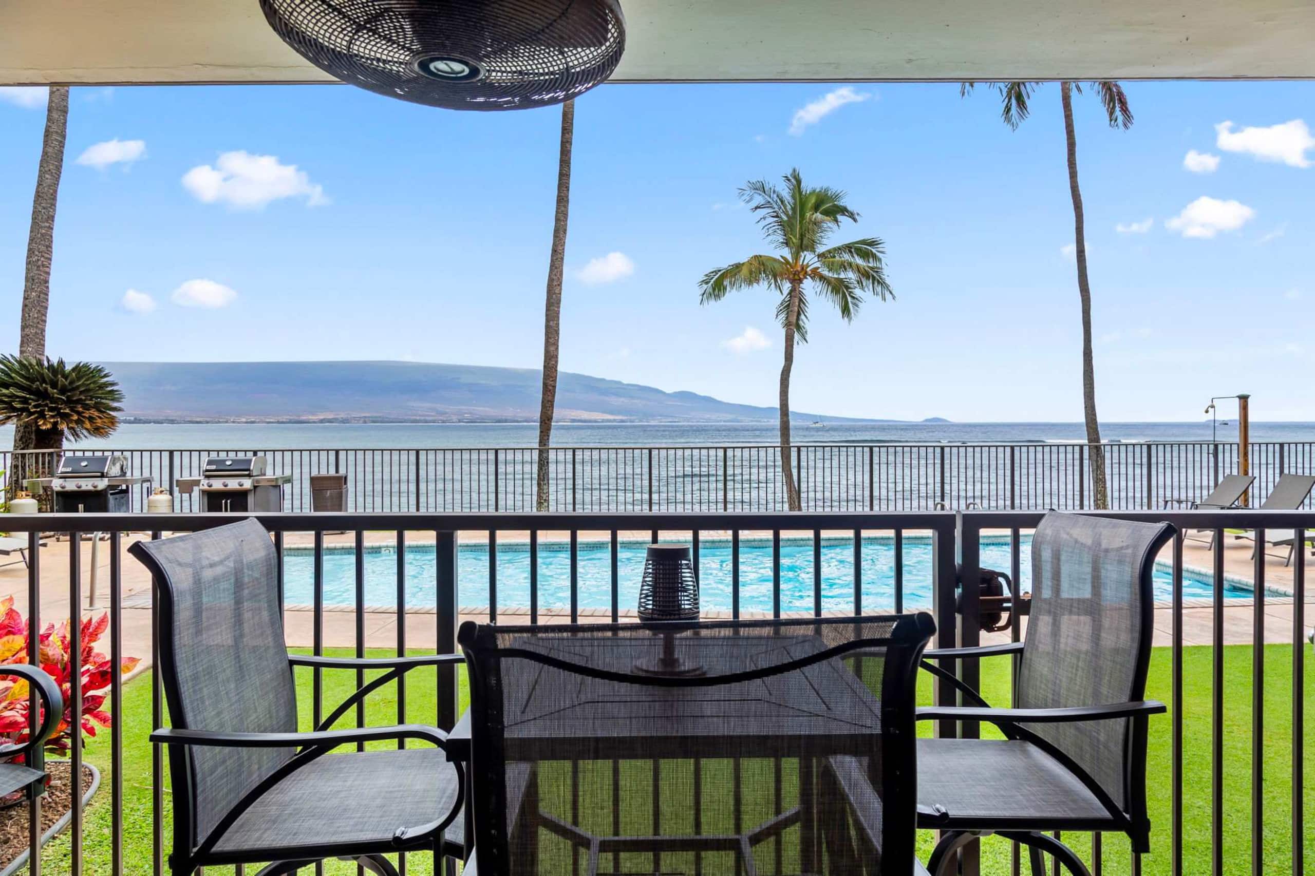 Condo in Wailuku · ★4.88 · 2 bedrooms · 4 beds · 2 private baths - Image 5