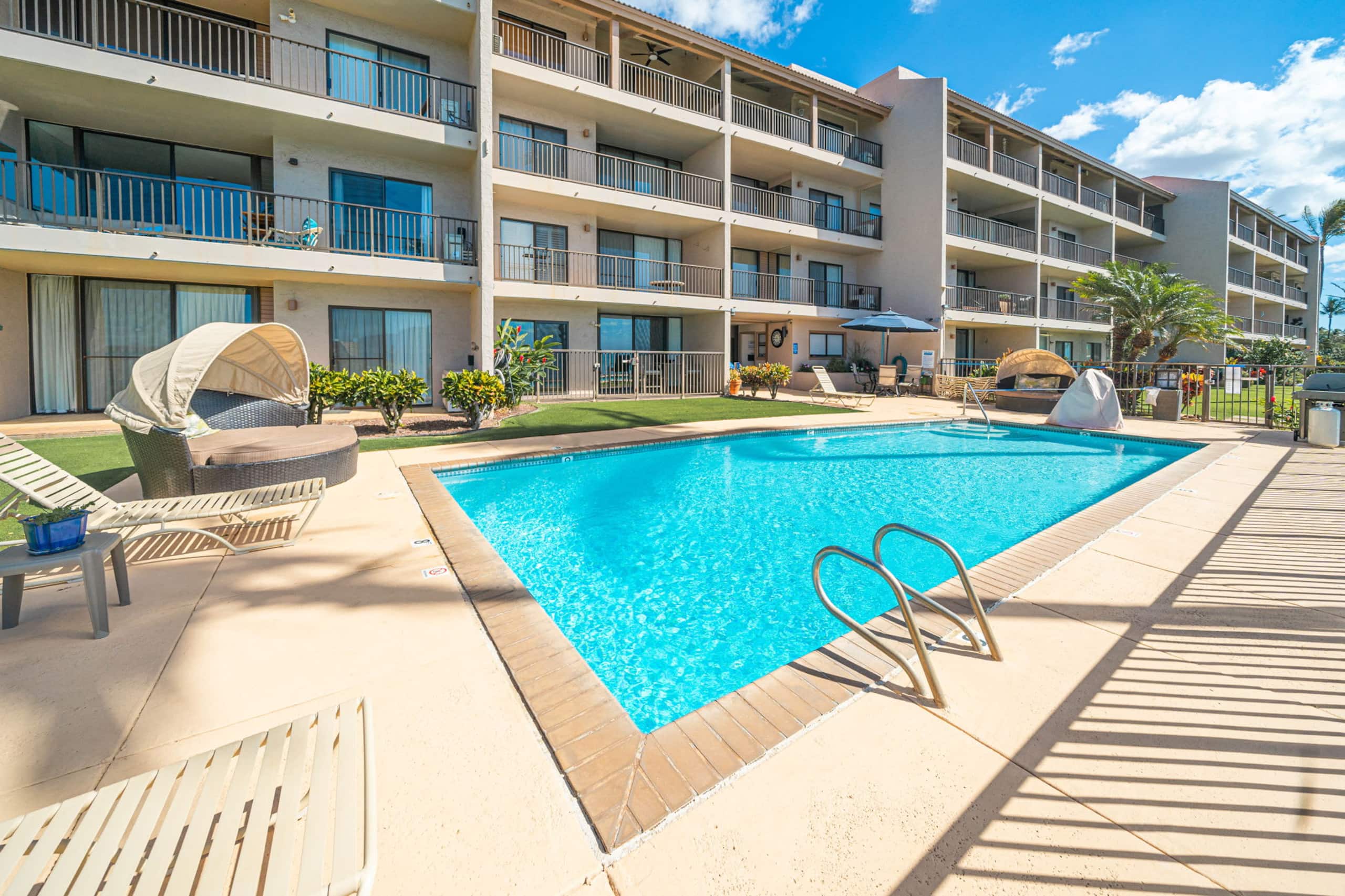 Condo in Wailuku · ★4.88 · 2 bedrooms · 4 beds · 2 private baths - Image 63
