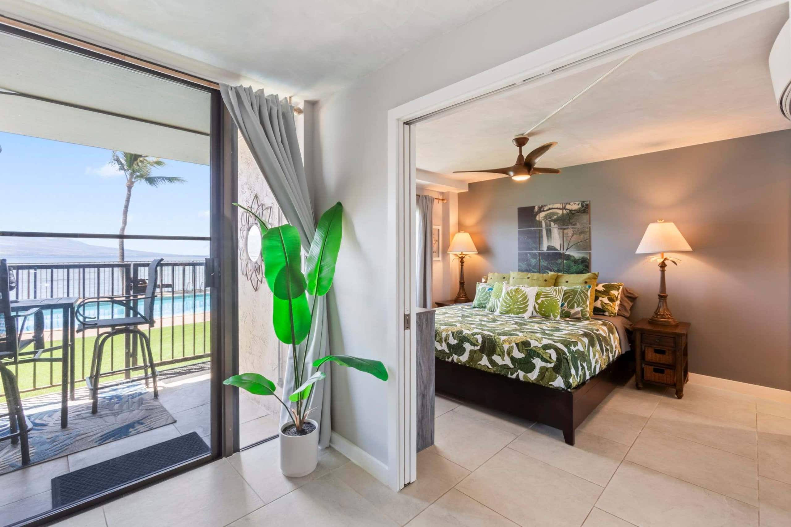 Condo in Wailuku · ★4.88 · 2 bedrooms · 4 beds · 2 private baths - Image 3