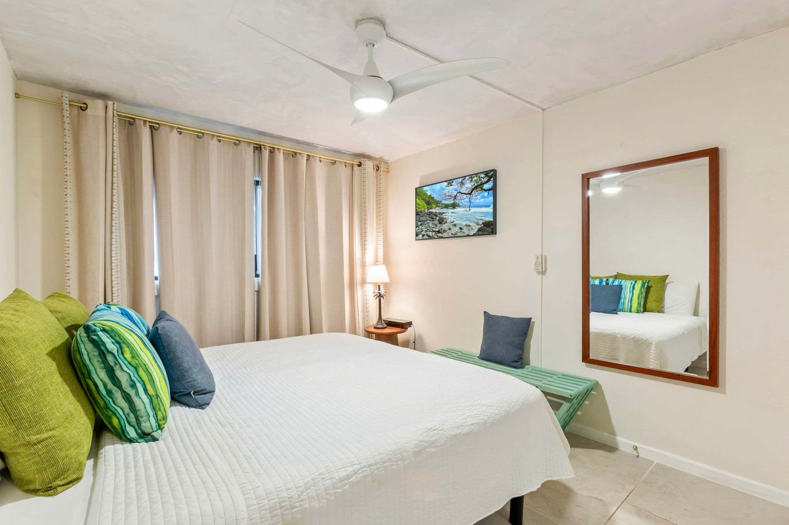 Condo in Wailuku · ★4.88 · 2 bedrooms · 4 beds · 2 private baths - Image 51