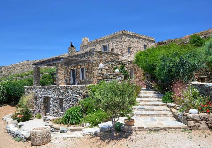 VILLA MELIA 200m2 – Serenity Spectacular View gallery image 3