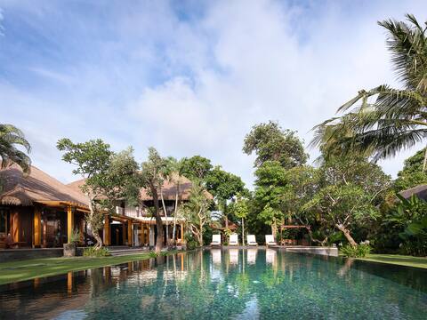 Spacious Villa Near the Beach 5BR, Seseh Tanah Lot