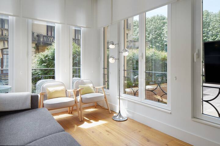 Beduria | The Rentals Collection gallery image 3