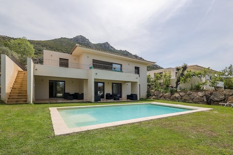 Casa Sulia - House minutes from the beach