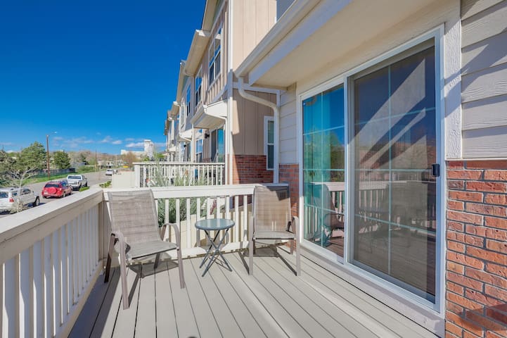 Beautiful New Townhome gallery image 3