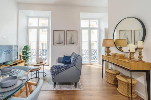 Top Airbnb: Varanda Azul: First Mate Loft (City Centre) em Ponta Delgada (São Sebastião)