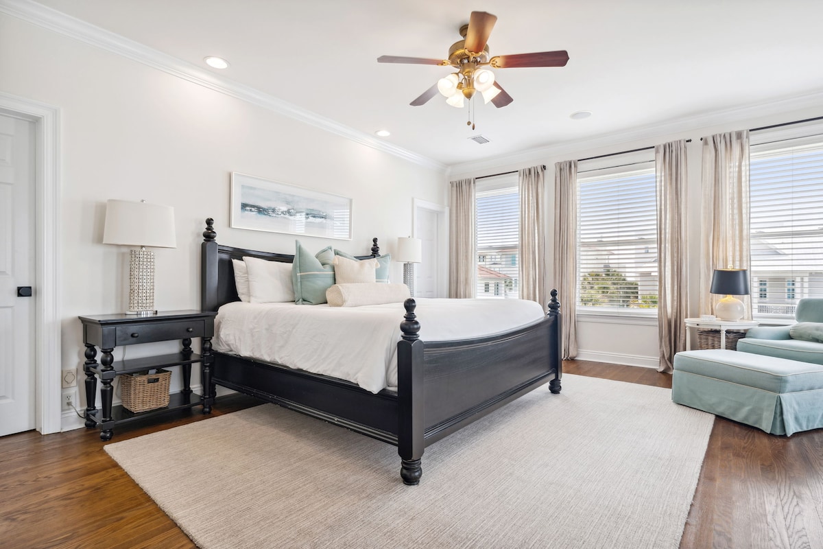 Ghorofa ya 3 - Chumba cha kulala cha Msingi - King Suite