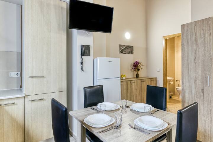 Giuliano Empuria para 6 personas gallery image 3