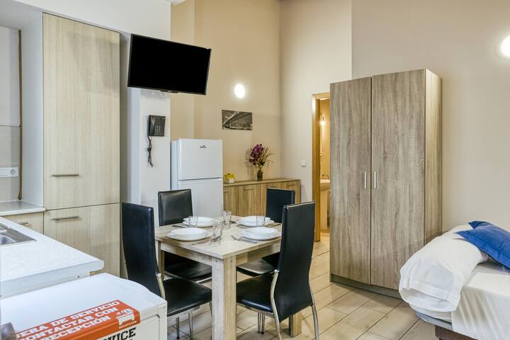 Giuliano Empuria para 6 personas gallery image 5