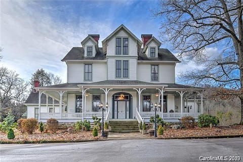 Beautiful Victorian Mansion on 5 Acres Near AVL!