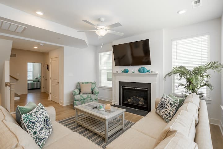 22606spacious Rehoboth Beach Townhouse Pool Parkin - Rehoboth Beach, DE