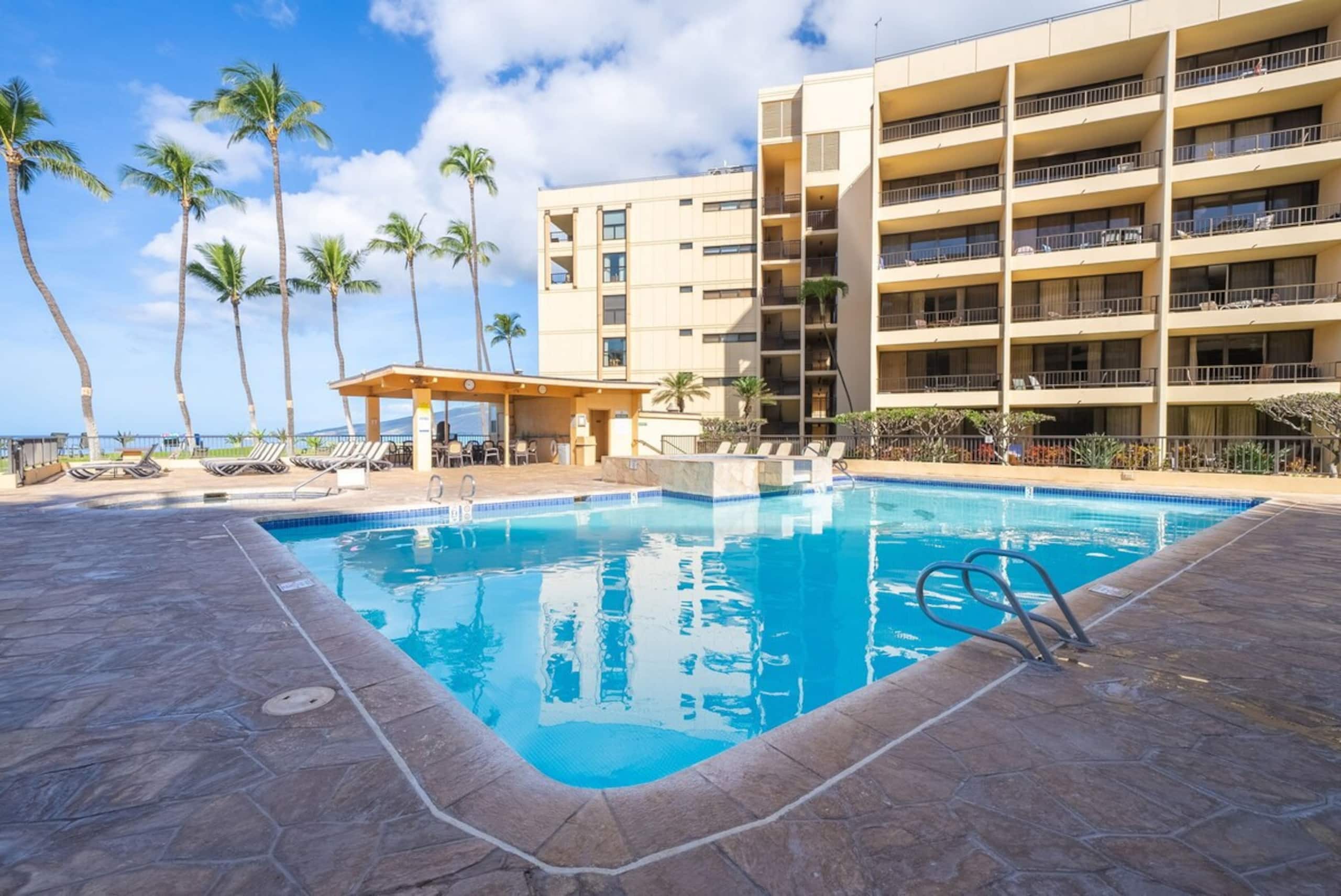 Condo in Kihei · ★4.96 · 1 bedroom · 2 beds · 1 private bath - Image 41