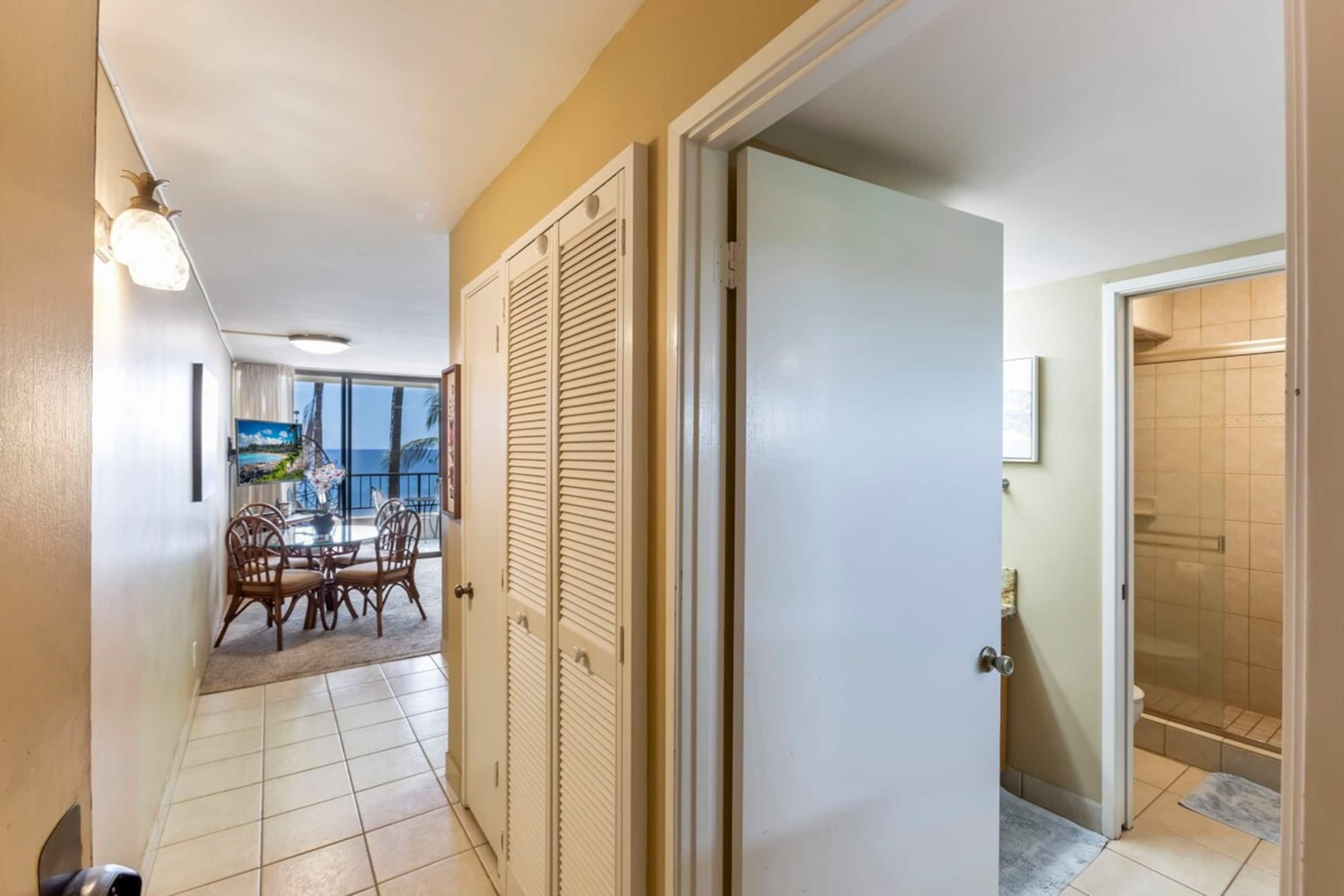 Condo in Kihei · ★4.82 · 1 bedroom · 2 beds · 1 private bath - Image 30