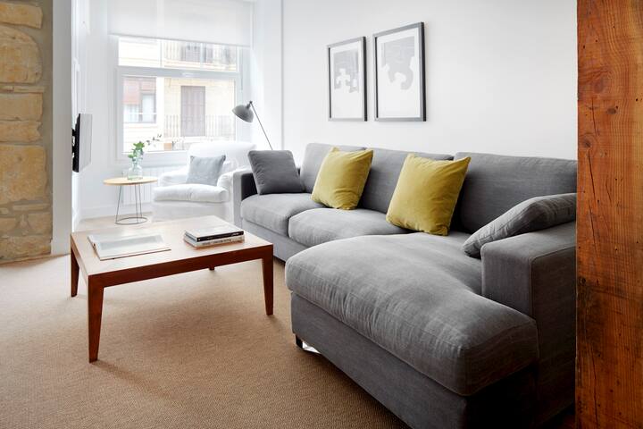 Miramon by FeelFree Rentals gallery image 4