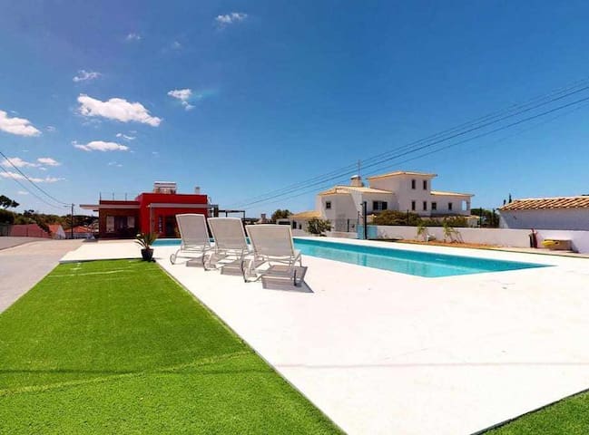 Formula Holiday Rentals managed Airbnb listing 2
