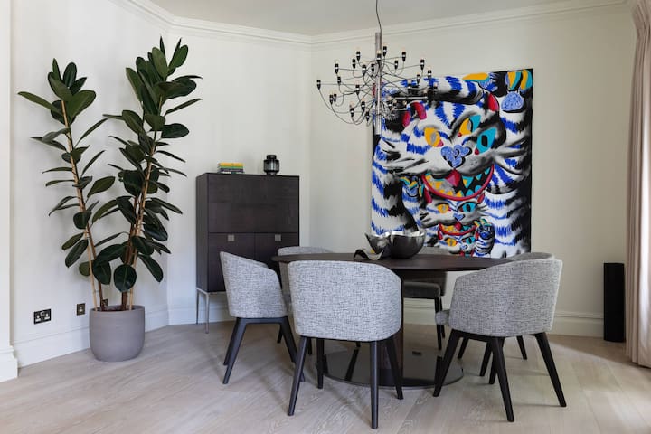 Sloane Court East VI by onefinestay gallery image 3