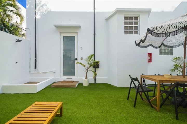 Studio In Ocean Park: Steps From The Beach! - San Juan