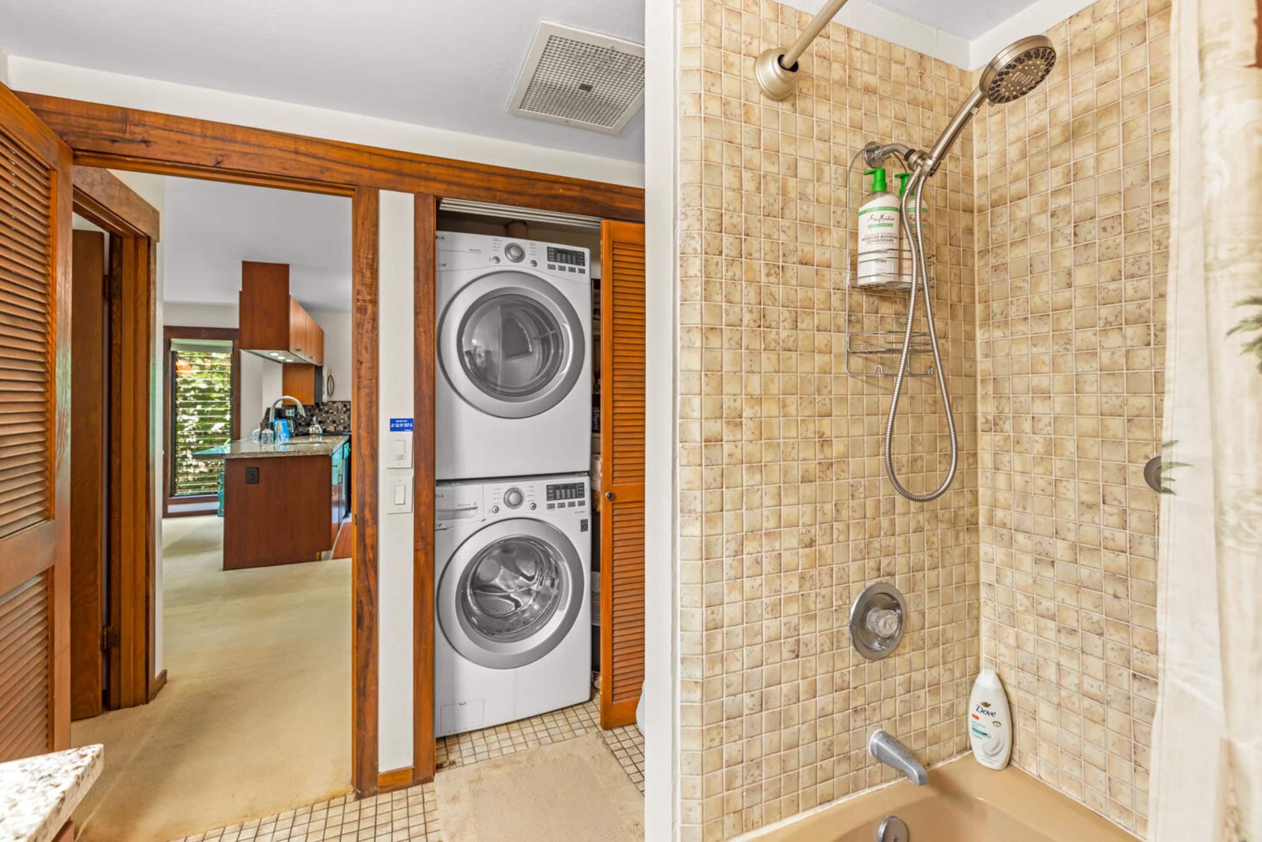 Condo in Koloa · ★4.72 · 1 bedroom · 1 bed · 1 bath - Image 17