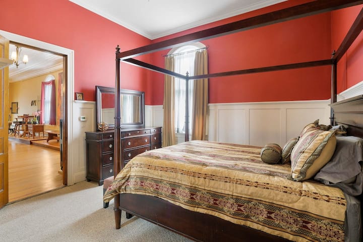 Détendez-vous et reposez-vous dans notre chambre somptueuse 