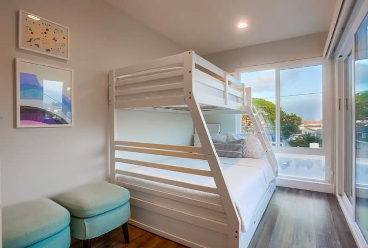 חדר קומתיים (טווין מעל מלא)