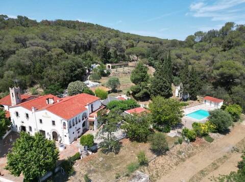 16th-Century Masia with Pool and Chapel