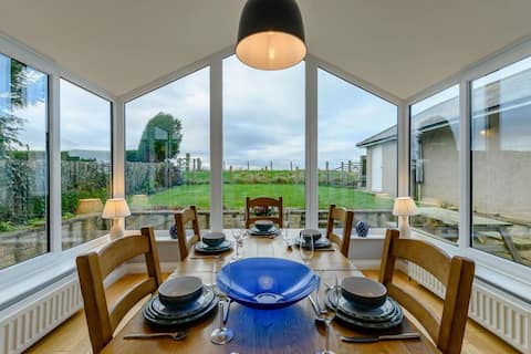 3 Bed in Newton-by-the-Sea (oc-d27259)