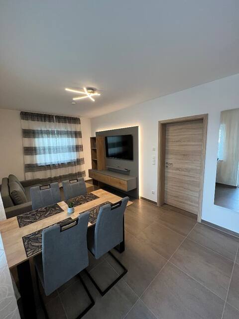 Ferienwohnung (Ferienwohnung Villa Bachfischer)