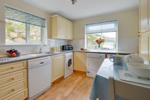 3 Bed in Sennen Cove (oc-p00781)