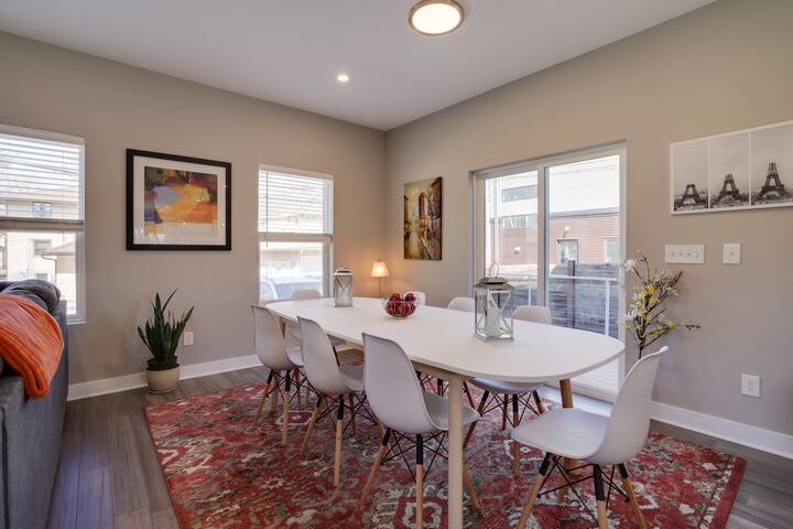 Spacious Minneapolis Vacation Rental w/ Game Room! gallery image 5
