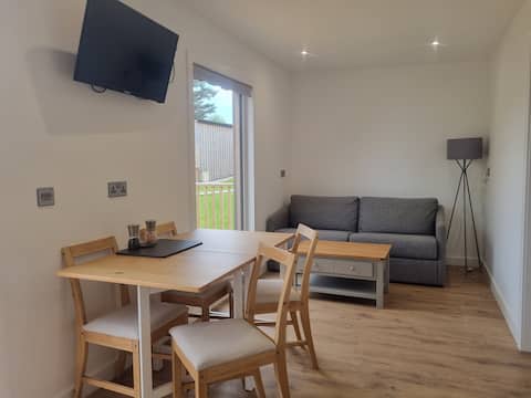 Family Cabin The house of juniper