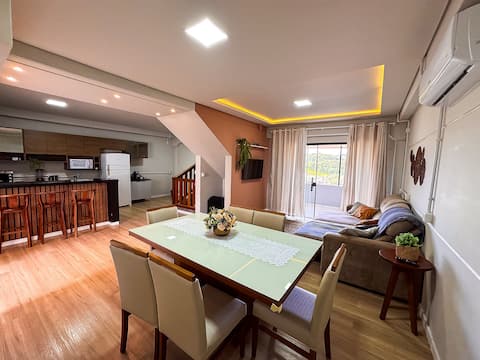 Spacious 3-bedroom house | Up to 11 people