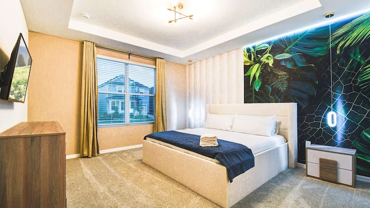 Cada cama adornada con ropa de cama lujosa y de calidad hotelera, lo que garantiza una experiencia de sueño lujosa y cómoda