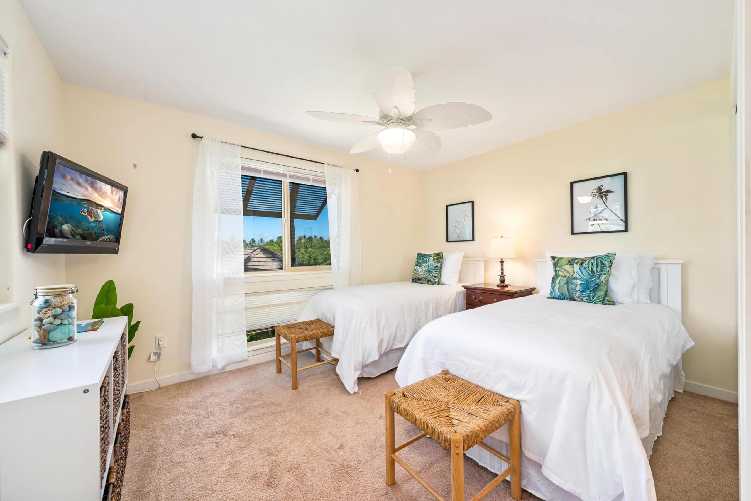 Townhouse in Waimea · ★4.8 · 3 bedrooms · 6 beds · 3 shared baths - Image 3