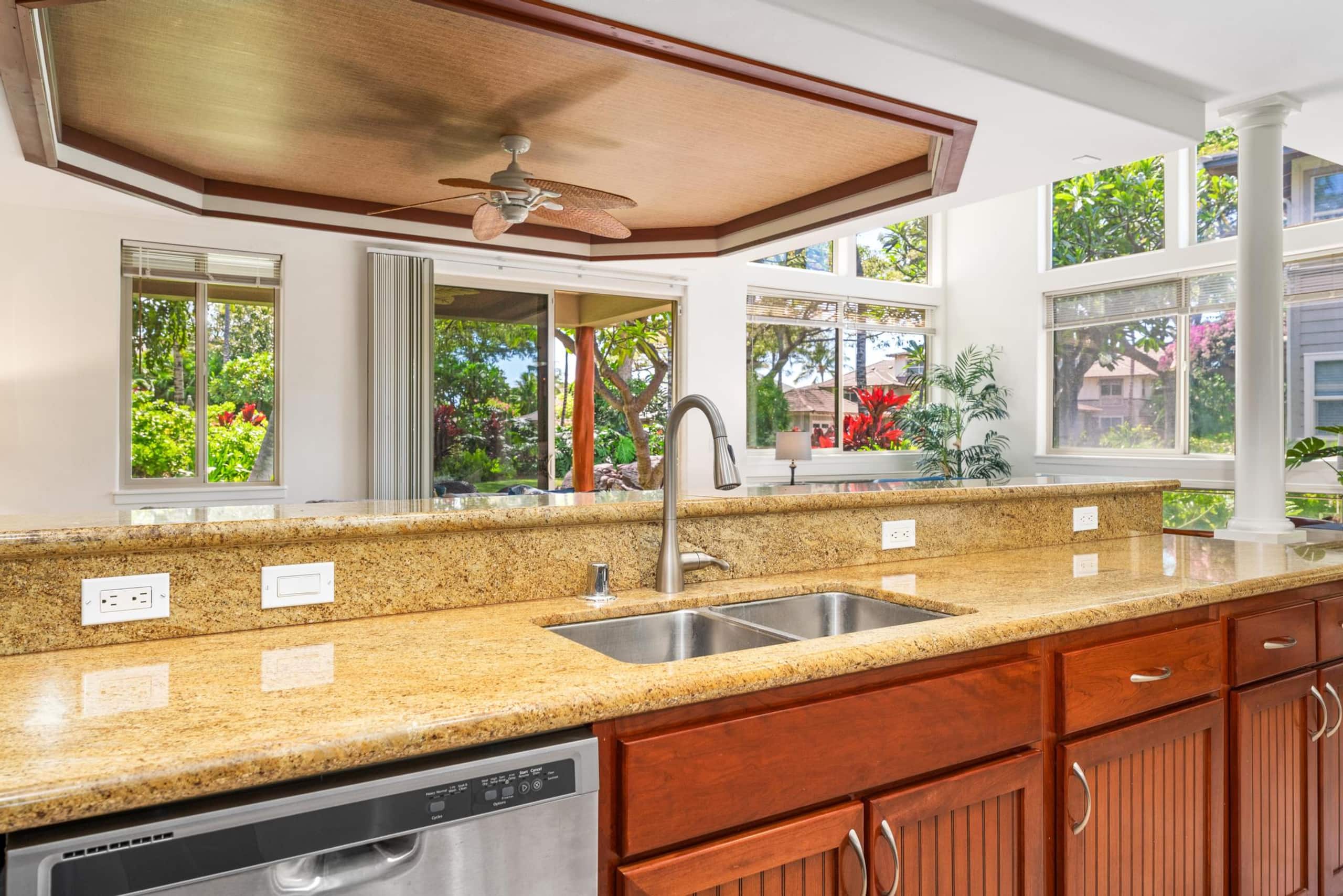 Townhouse in Waimea · ★4.8 · 3 bedrooms · 6 beds · 3 shared baths - Image 33