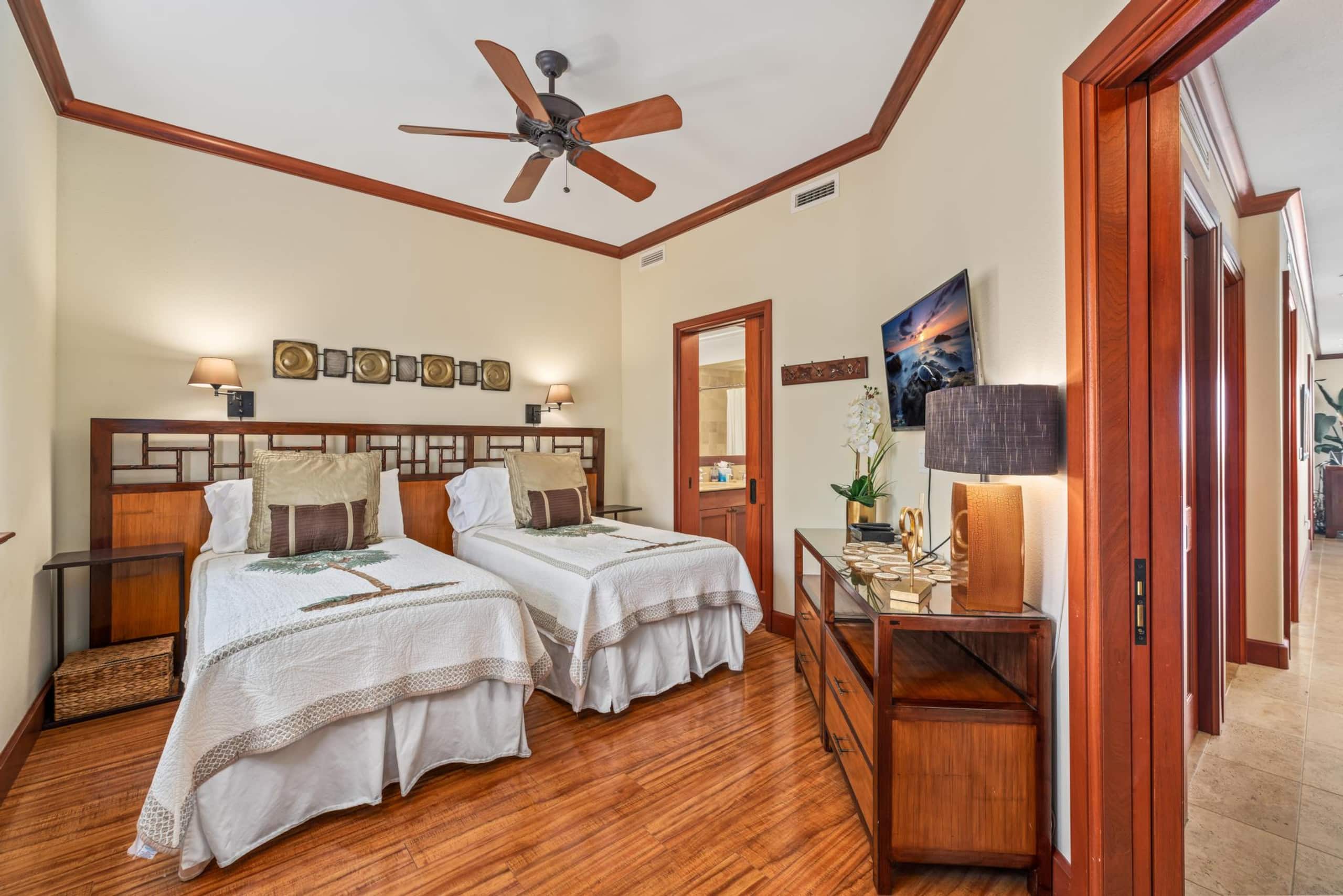 Condo in Waikoloa Village · ★4.88 · 2 bedrooms · 4 beds · 2 baths - Photo 10