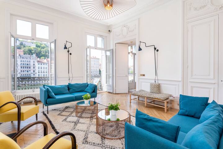 Les balcons de Fourvière – Apartment with view gallery image 2