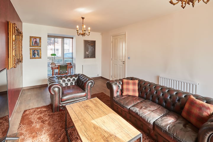 Host & Stay | Greenfinch Road - Kenilworth